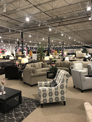 Furniture Store «Furniture Deals», reviews and photos, 14121 US-40, Kansas City, MO 64136, USA