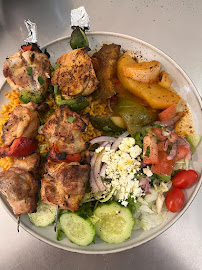 Kebab du Restaurant méditerranéen EV Brochettes & Mezzés à Paris - n°12