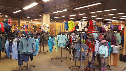 Camping Store «REI», reviews and photos, 200 Ridge Pike #115, Conshohocken, PA 19428, USA