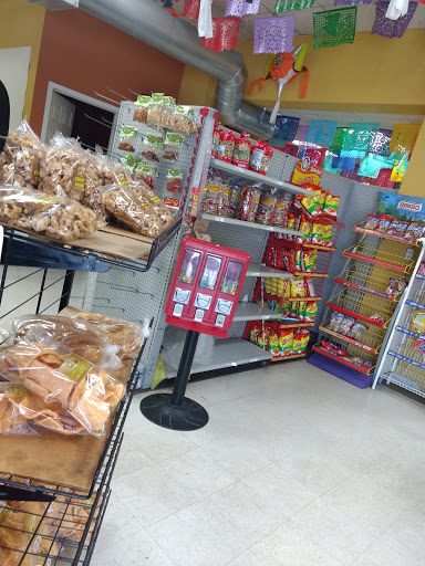 Grocery Store «La Mexicana Grocery Store», reviews and photos, 432 N Main St, West Bend, WI 53090, USA