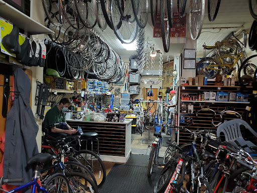 Used Bicycle Shop «Old Bike Shop», reviews and photos, 2647 N Pershing Dr, Arlington, VA 22201, USA