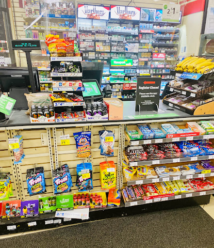 Convenience Store «7-Eleven», reviews and photos, 2130 W Galena Blvd, Aurora, IL 60506, USA