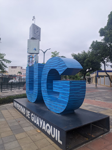 Universidad de Guayaquil (UG) - Guayaquil