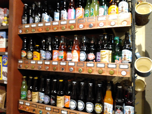 American Restaurant «Cracker Barrel Old Country Store», reviews and photos, 10250 Plaza Americana Dr, Baton Rouge, LA 70816, USA