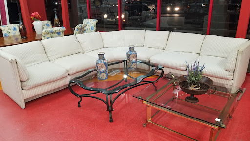 Thrift Store «Adelante Thrift», reviews and photos