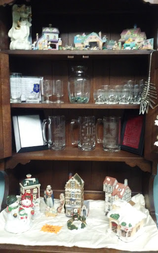 Flea Market «New Egypt Flea Market», reviews and photos, 933 Monmouth Rd, Cream Ridge, NJ 08514, USA