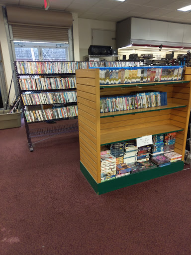 Pawn Shop «Yankee Peddler & Pawn», reviews and photos, 7 Pitkin St, East Hartford, CT 06108, USA