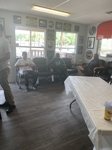 Used Car Dealer «Tillman Auto», reviews and photos, 8768 Beach Blvd, Jacksonville, FL 32216, USA