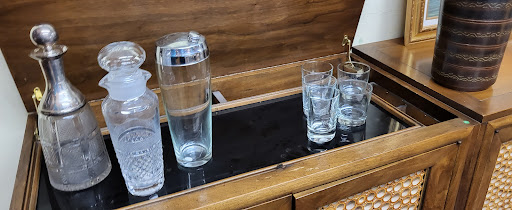 Antique Store «Buy and Consign», reviews and photos, 1250 Main St, Waltham, MA 02451, USA