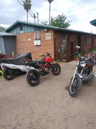 Tattoo Shop «Living Canvas Tattoos Inc», reviews and photos, 930 S Mill Ave, Tempe, AZ 85281, USA