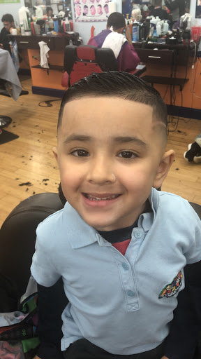 Barber Shop «Los Primos Barber Shop», reviews and photos, 136 Meridian St, East Boston, MA 02128, USA