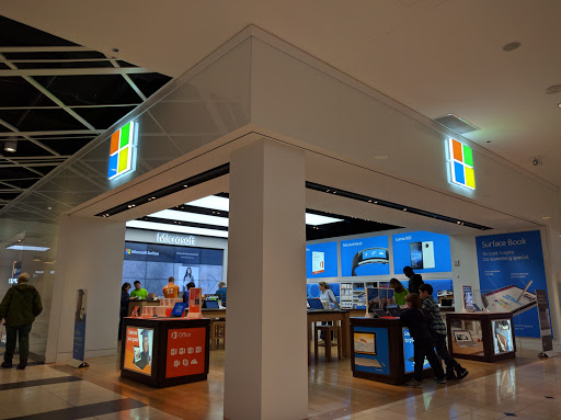 Computer Store «Microsoft Store - Westfield Montgomery», reviews and photos, 7101 Democracy Blvd, Bethesda, MD 20817, USA