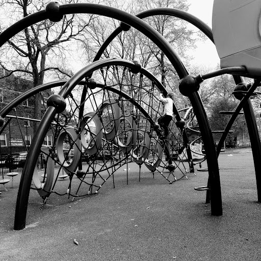 Park «Touhy Park», reviews and photos, 7348 N Paulina St, Chicago, IL 60626, USA