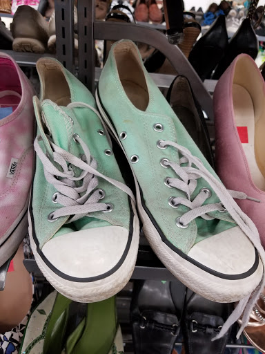 Thrift Store «Goodwill», reviews and photos, 26883 Bouquet Canyon Rd, Santa Clarita, CA 91350, USA