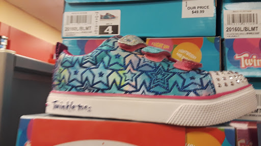 Shoe Store «Shoe Carnival», reviews and photos, 1905 Scenic Hwy S, Snellville, GA 30078, USA