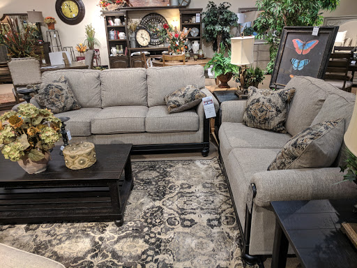 Shopping Mall «Frederick Shopping Center», reviews and photos, 1305 W 7th St, Frederick, MD 21702, USA