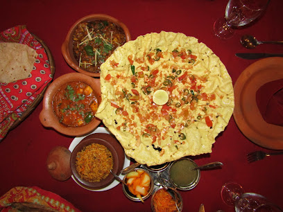 Koh-e-Noor Restaurant - H2CQ+QMM, Tahli Mohri Rd, Kalma Chowk, Tahli Mohri, Rawalpindi, Punjab 46000, Pakistan