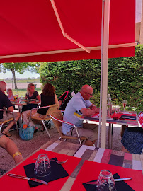 Atmosphère du Restaurant La Brasserie du Lac à Bourges - n°8