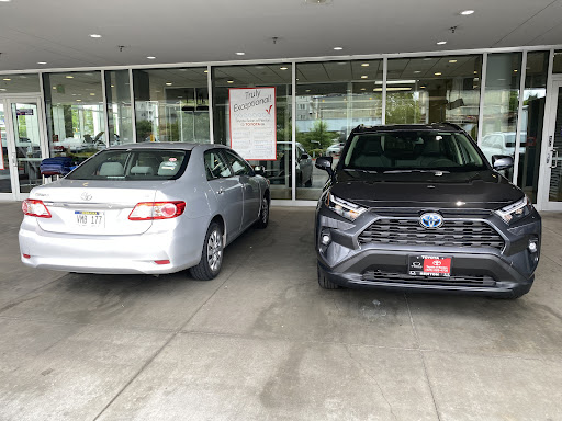 Toyota Dealer «Toyota of Renton», reviews and photos, 150 SW 7th St, Renton, WA 98057, USA