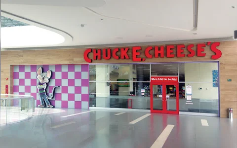 Chuck E. Cheese's image