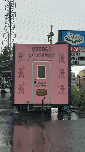 Donut Shop «Voodoo Doughnut Food Truck», reviews and photos, 8145 SE 82nd Ave, Portland, OR 97266, USA