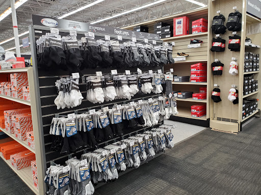 Sporting Goods Store «Academy Sports + Outdoors», reviews and photos, 3205 S MacArthur Dr, Alexandria, LA 71301, USA