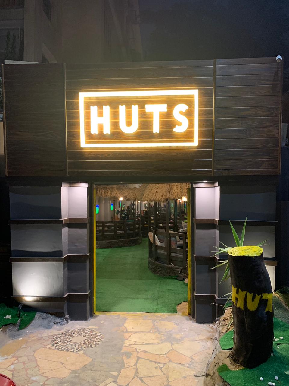 Huts Cafe And Restaurant