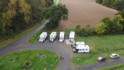 Aire de services et stationnement de camping car à Bréhand