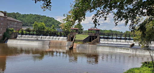 Bridal Shop «Bridal Boutique & Tux Shoppe», reviews and photos, 125 W Main St, Prattville, AL 36067, USA