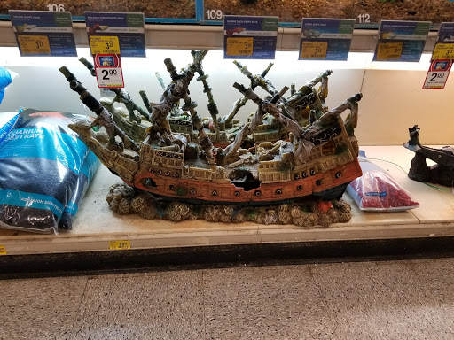 Pet Supply Store «PetSmart», reviews and photos, 4731 Commercial Dr, New Hartford, NY 13413, USA