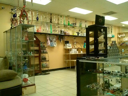 Vaporizer Store «A Plus Smoke Shop», reviews and photos, 27333 S Dixie Hwy, Homestead, FL 33032, USA
