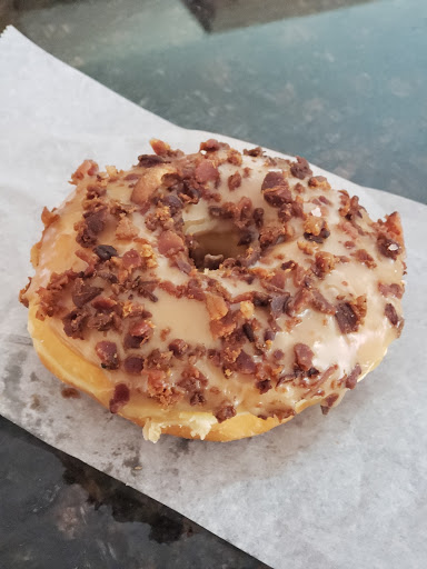 Donut Shop «The Donut Shop», reviews and photos, 1001 E Bidwell St, Folsom, CA 95630, USA