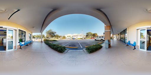 Laundromat «Sunshine Coin Laundry», reviews and photos, 485 21st St, Vero Beach, FL 32960, USA