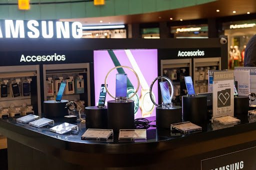 Samsung Mini Store | Paseo San Pedro