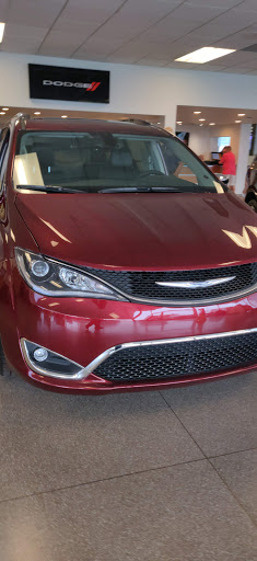 Car Dealer «Snethkamp Chrysler Dodge Jeep Ram», reviews and photos, 11600 Telegraph Rd, Redford Charter Twp, MI 48239, USA