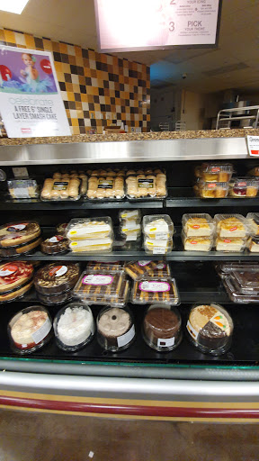 Grocery Store «Weis Markets», reviews and photos, Glenlivet Dr, Allentown, PA 18106, USA