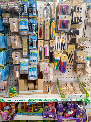 Dollar Store «Dollar Tree», reviews and photos, 21815 Marine View Dr S, Des Moines, WA 98198, USA