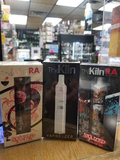 Tobacco Shop «Dewey Avenue Smoke Shop», reviews and photos, 1405 Dewey Ave, Rochester, NY 14613, USA