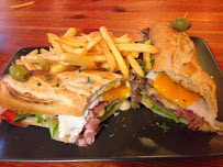 Sandwich du Restaurant latino-américain El Chivito Bordeaux - n°9