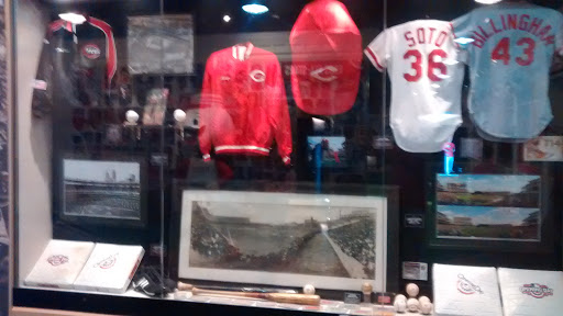 Museum «Reds Hall of Fame & Museum», reviews and photos, 100 Joe Nuxhall Way, Cincinnati, OH 45202, USA