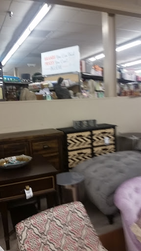 Home Goods Store «Tuesday Morning», reviews and photos, 233 Commerce Dr, Peachtree City, GA 30269, USA