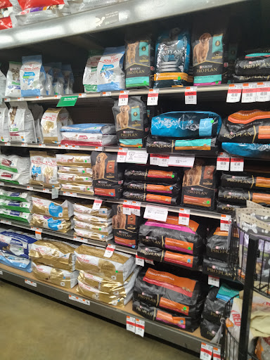 Pet Supply Store «Pet Supplies Plus», reviews and photos, 209 Towne Dr, Elizabethtown, KY 42701, USA