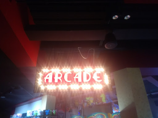 Movie Theater «Frank Theatres CineBowl & Grille at Parkside Town Commons», reviews and photos, 1140 Parkside Main St, Cary, NC 27519, USA