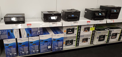 Office Supply Store «Staples», reviews and photos, 7708 Richmond Hwy, Alexandria, VA 22306, USA