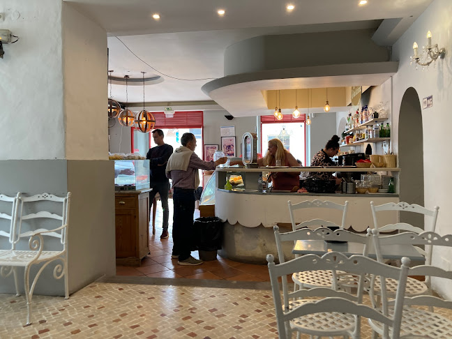Avaliações doReal Cafetaria em Vila Real de Santo António - Cafeteria