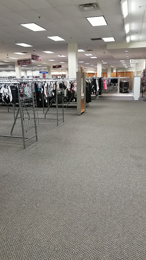 Clothing Store «Burlington Coat Factory», reviews and photos, 3050 N 5th Street Hwy, Reading, PA 19605, USA