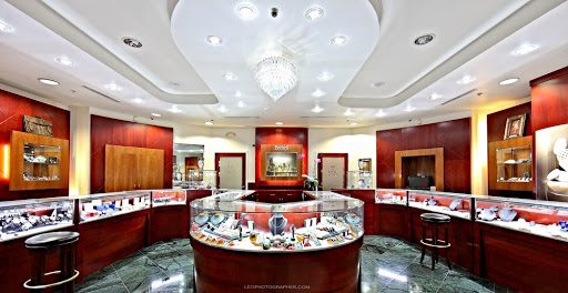 Jewelry Appraiser «Brickell Jewelers», reviews and photos, 900 S Miami Ave, Miami, FL 33130, USA