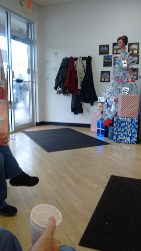 Hair Salon «Fantastic Sams Cut & Color», reviews and photos, 1901 Melody Ln, Greenfield, IN 46140, USA