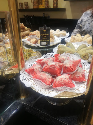 La Bague de Kenza à Paris