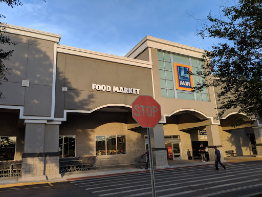 Supermarket «ALDI», reviews and photos, 14933 N Florida Ave, Tampa, FL 33613, USA